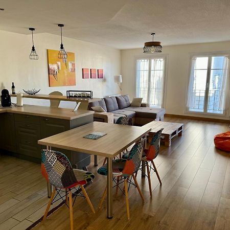 Vue Imprenable Sur La Mairie Apartment Vannes Ngoại thất bức ảnh
