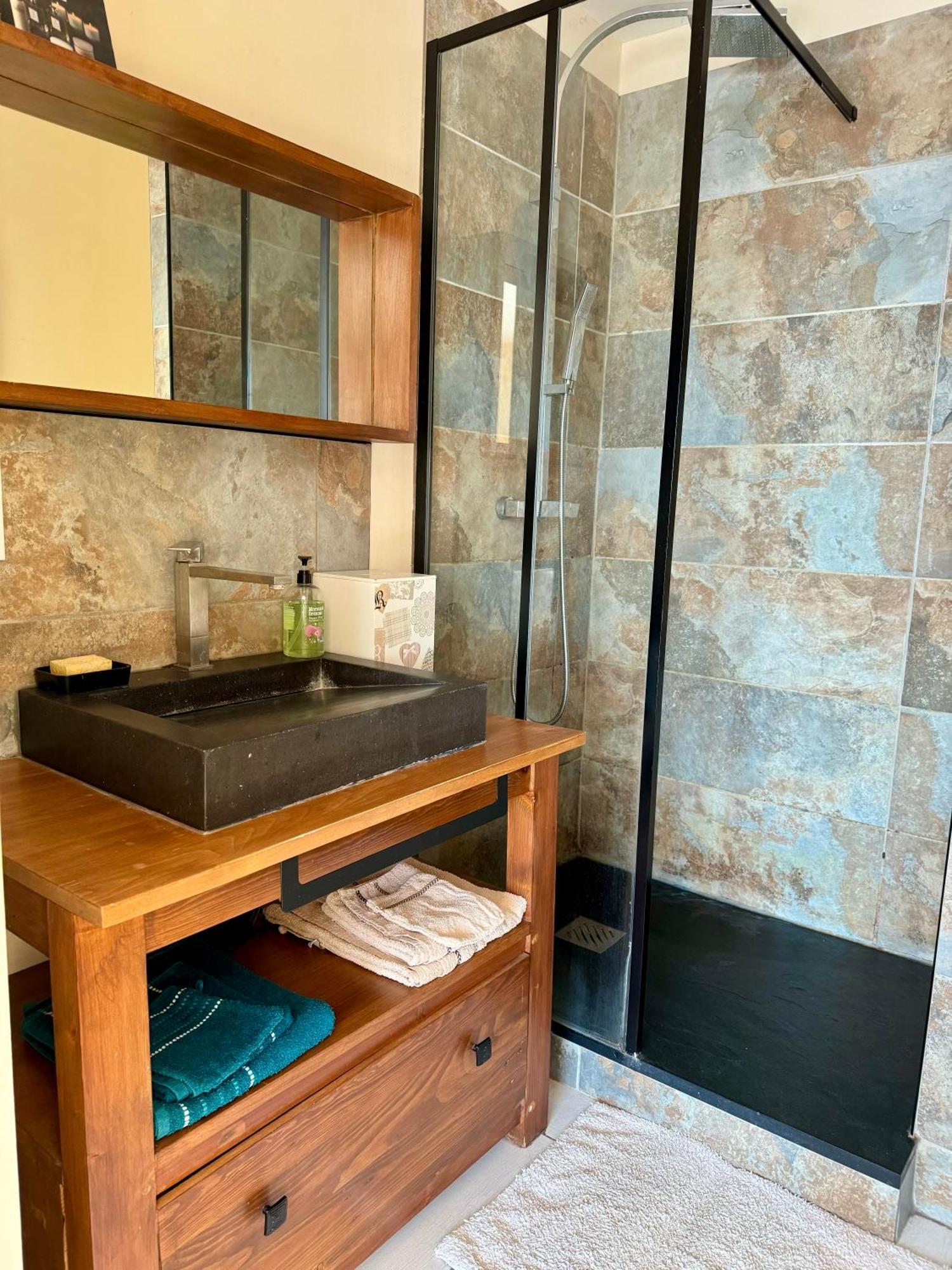 Vue Imprenable Sur La Mairie Apartment Vannes Ngoại thất bức ảnh