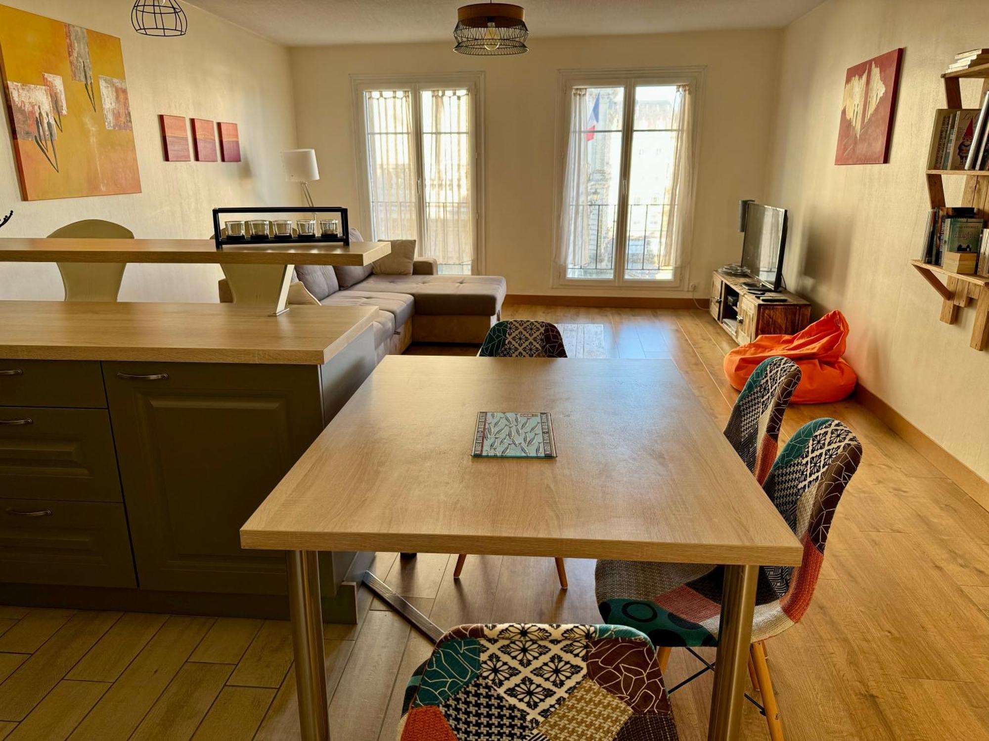 Vue Imprenable Sur La Mairie Apartment Vannes Ngoại thất bức ảnh